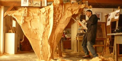 The sculptor is created