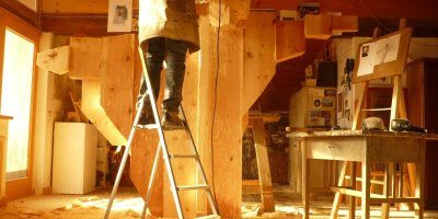 The sculptor is created